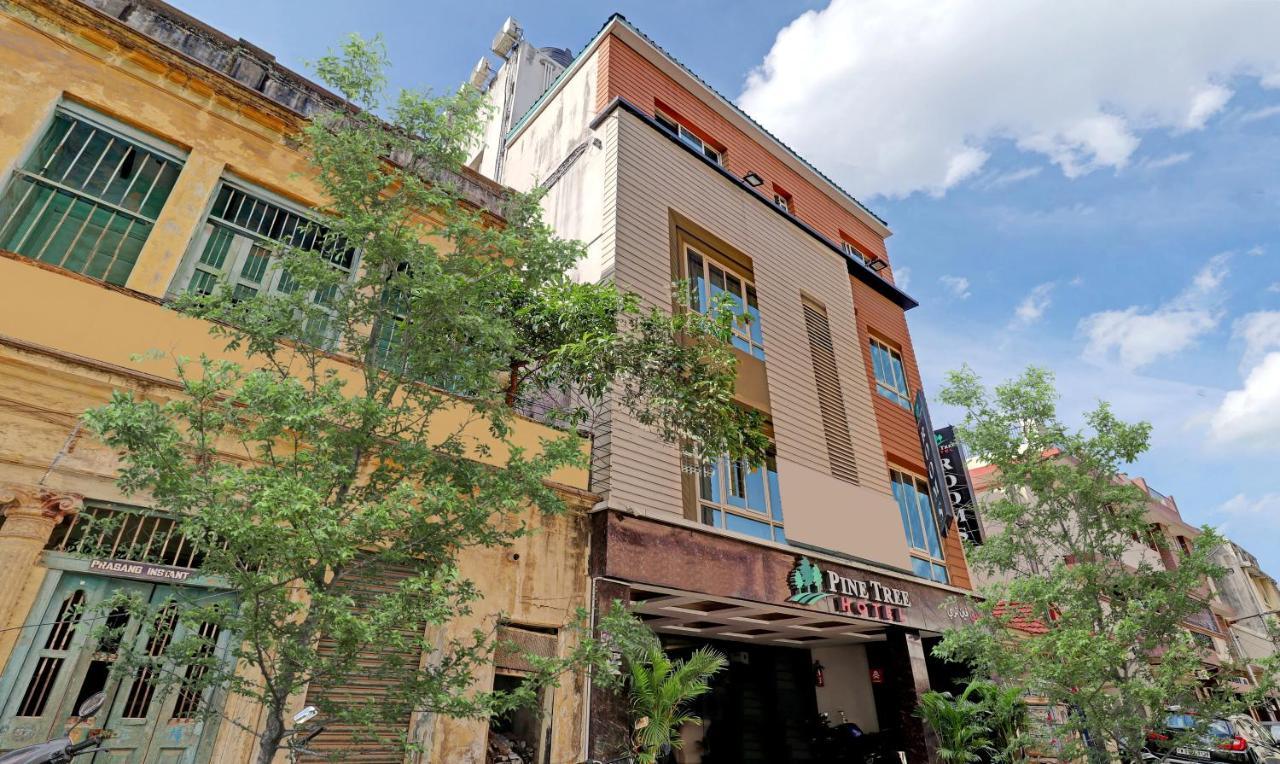 Pine Tree Boutique Hotel Chennai Exteriör bild