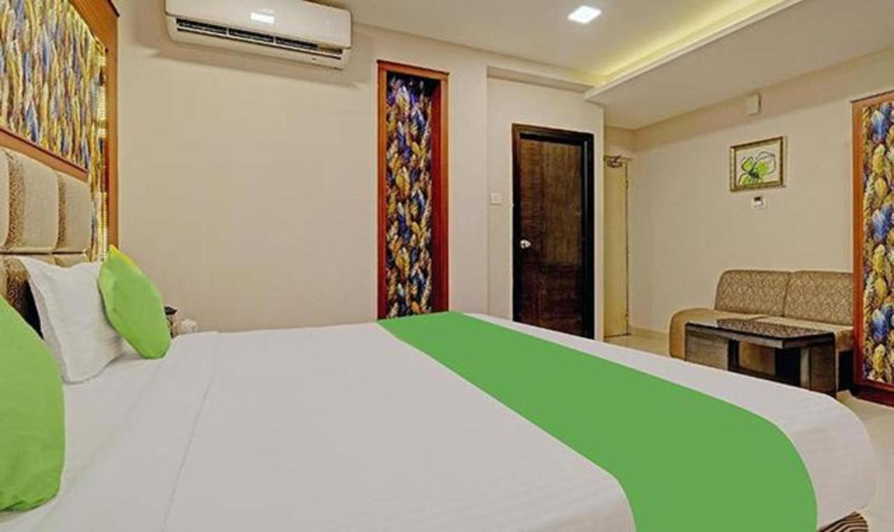 Pine Tree Boutique Hotel Chennai Exteriör bild